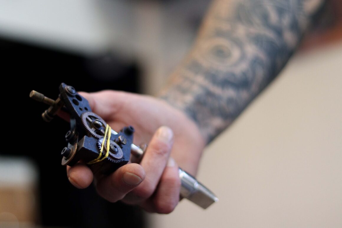 tattoo gun