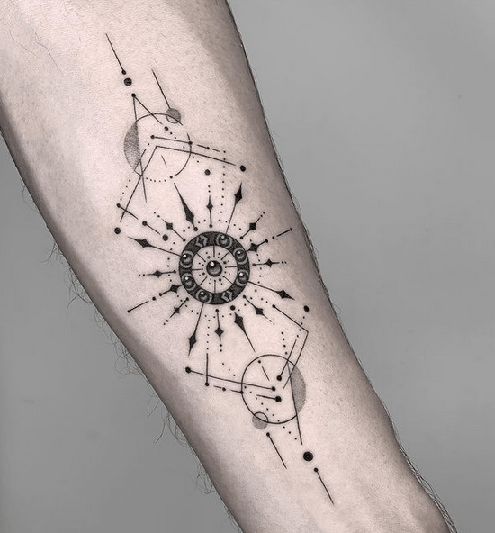 geometric minimalist tattoos