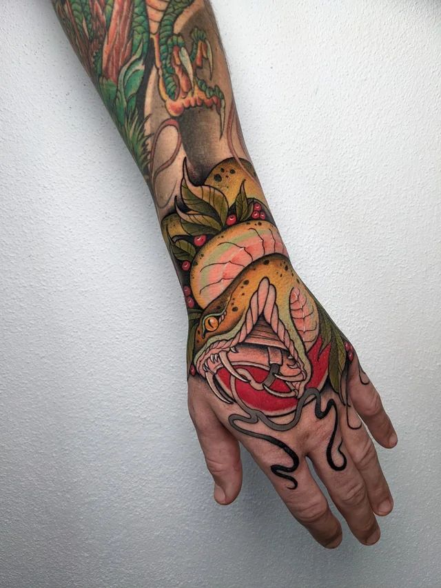 neo traditional tattoo hand